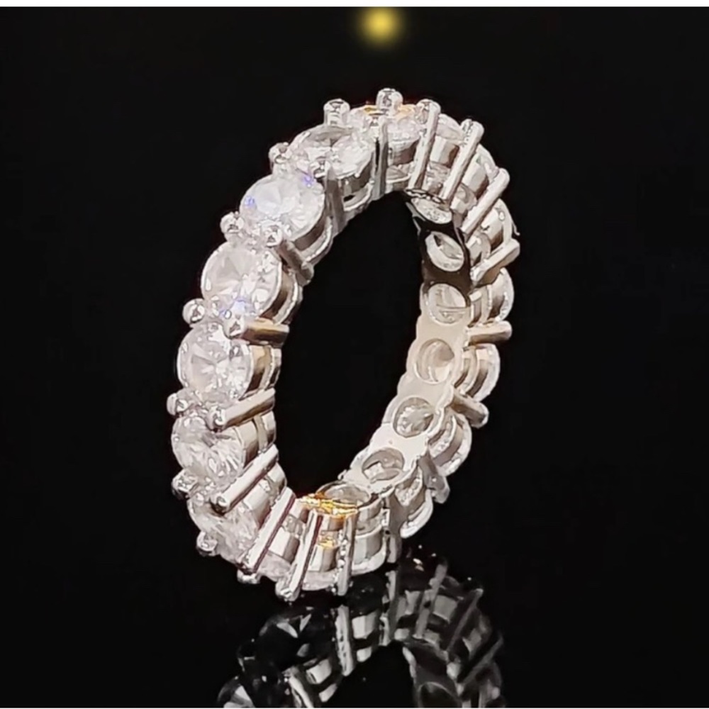 Sterling silver cubic zirconia ring